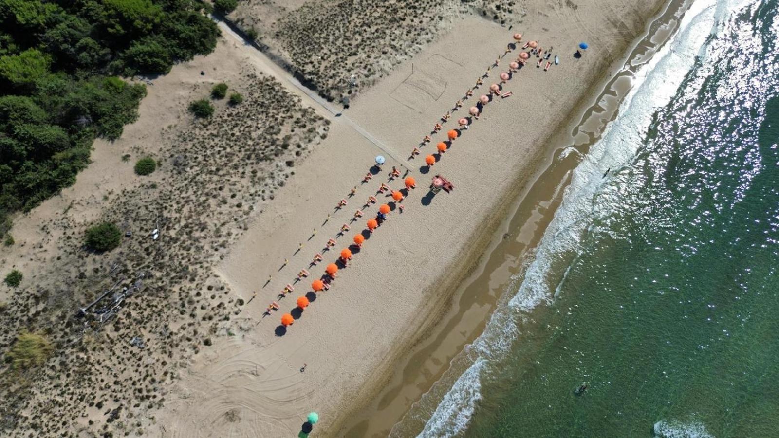 Viola Club Village & Camping Foce Varano Exterior photo